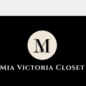 Meet your Posher, Mia